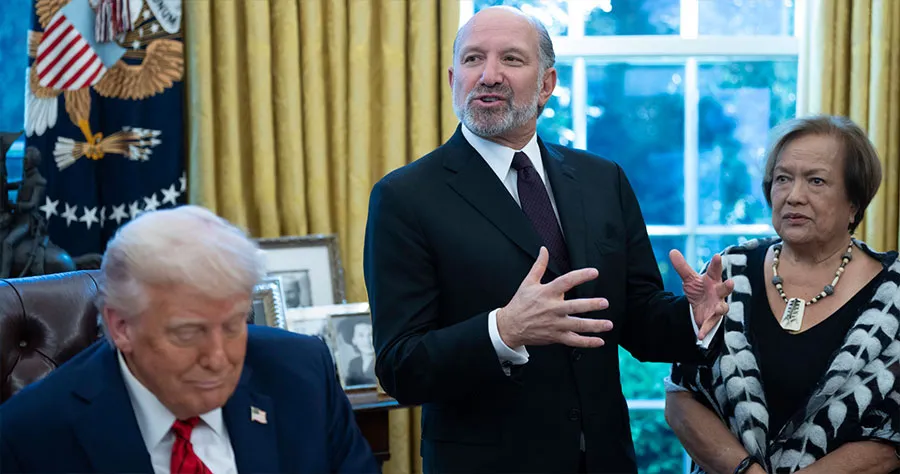  Secretary of Commerce Howard Lutnick speaks while President Donald Trump meets fishermen and women from American Samoa