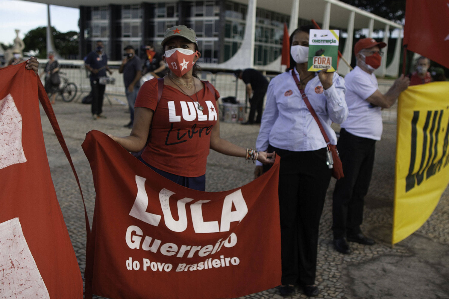 Un gigante dormido se despierta: Las implicaciones de la anulación de la sentencia de Lula en las elecciones generales de 2022 en Brasil