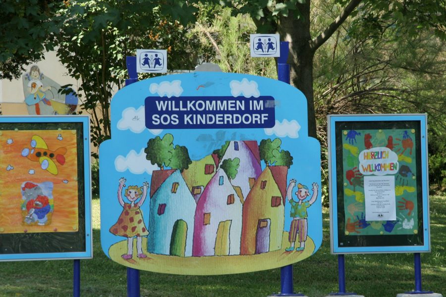 SOS Kinderdorf entrance