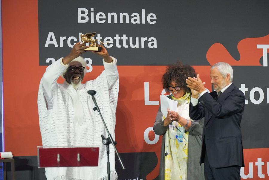 Biennale, Demas Nwoko