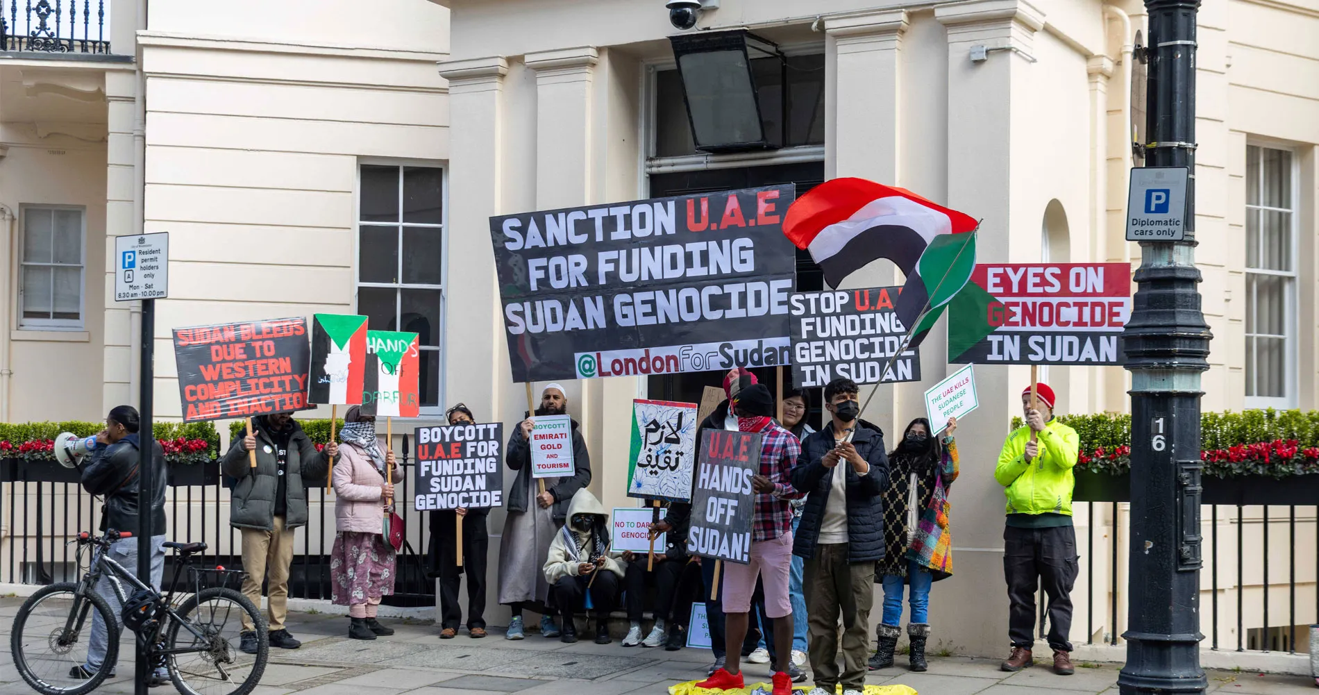 Sudanese Activists demonstrate outside the UAE Embassy